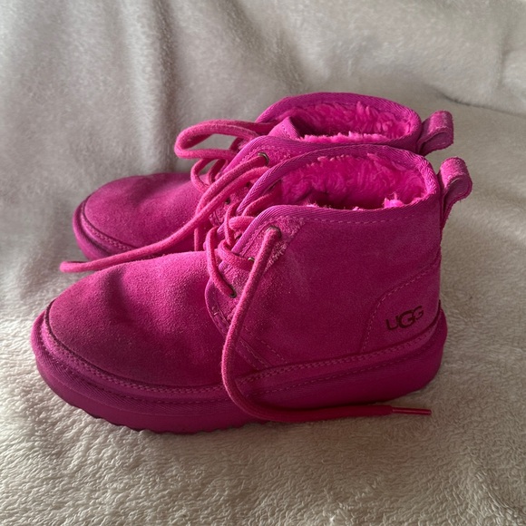 UGG Girls Pink Neumel Boot size1 - Picture 5 of 5